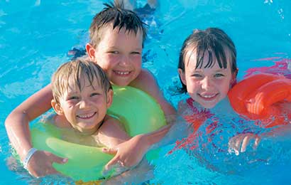 I bambini possono giocare al sole? Si ma con le dovute precauzioni!