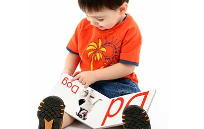 Come nasce il linguaggio nei bambini?
